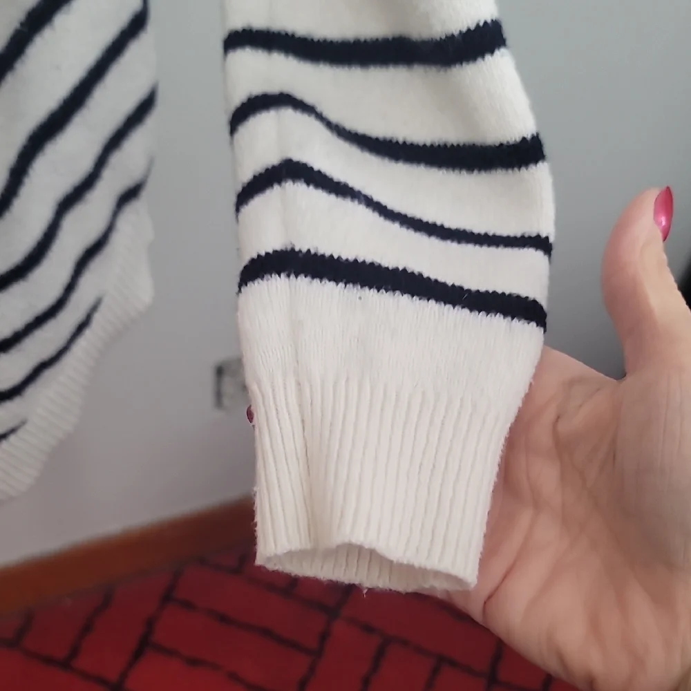 LOFT Black  and White Striped V-Neck Sweater - Picture 3 of 11